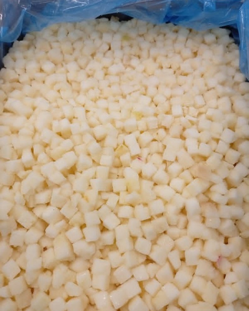IQF apple dices, 10x10mm, hard variety